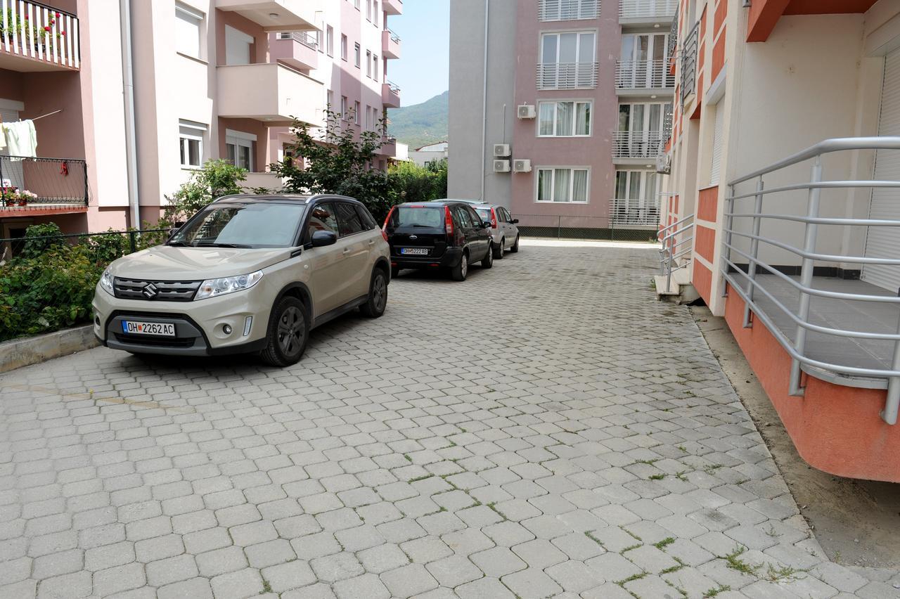 Central Deluxe Apartments Ochryda Zewnętrze zdjęcie